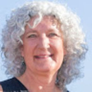 Meet your Posher, Debbie